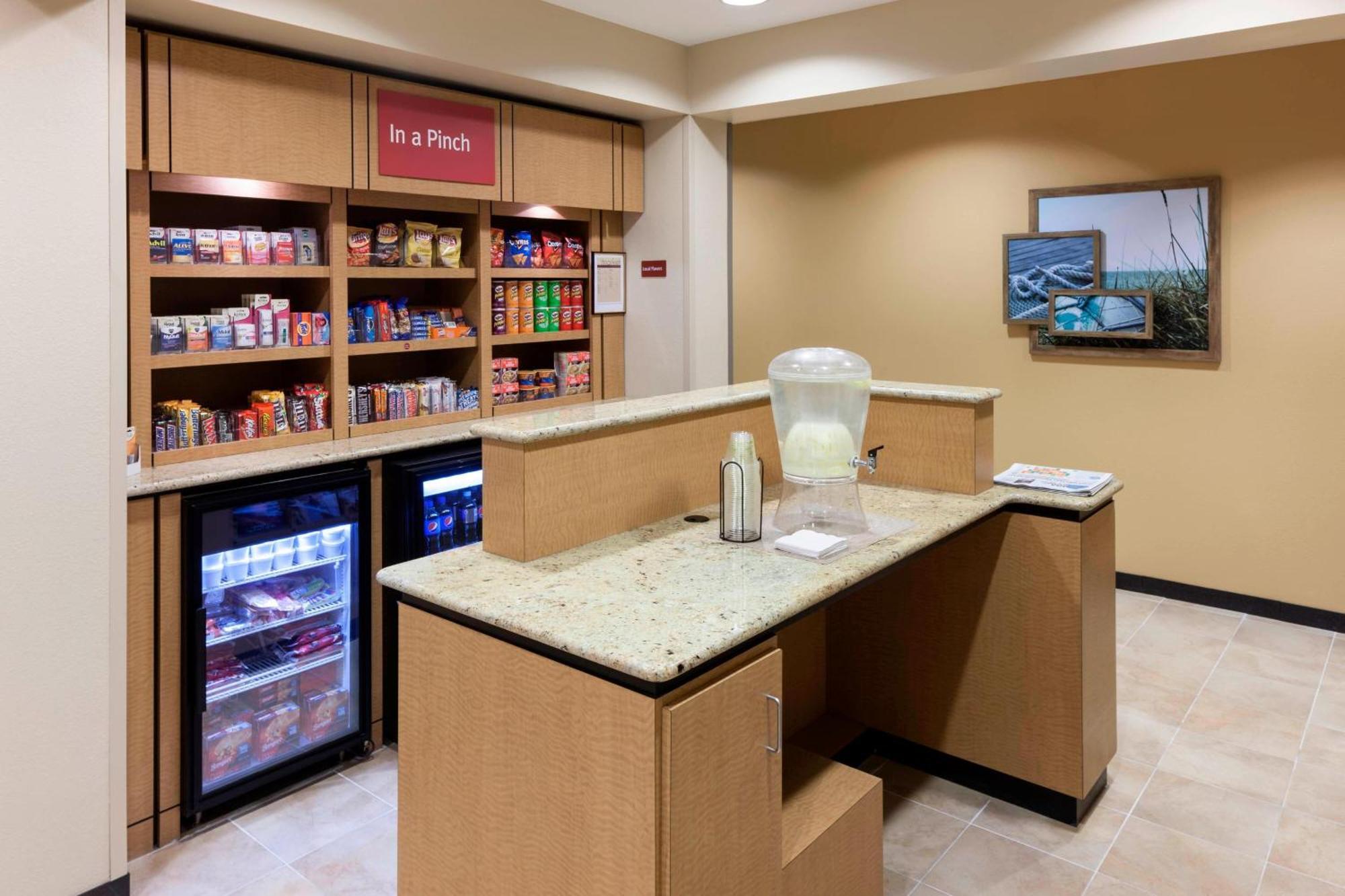 Towneplace Suites Suffolk Chesapeake Экстерьер фото
