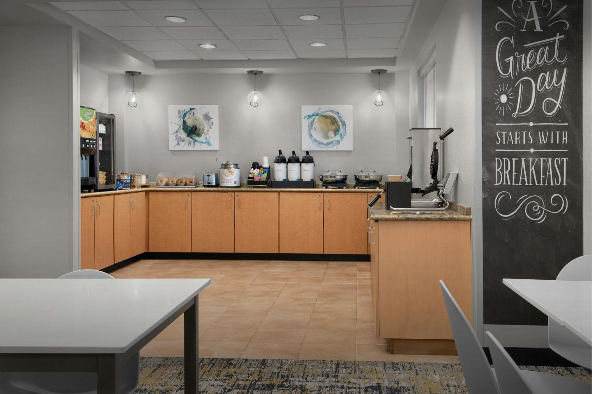 Towneplace Suites Suffolk Chesapeake Экстерьер фото