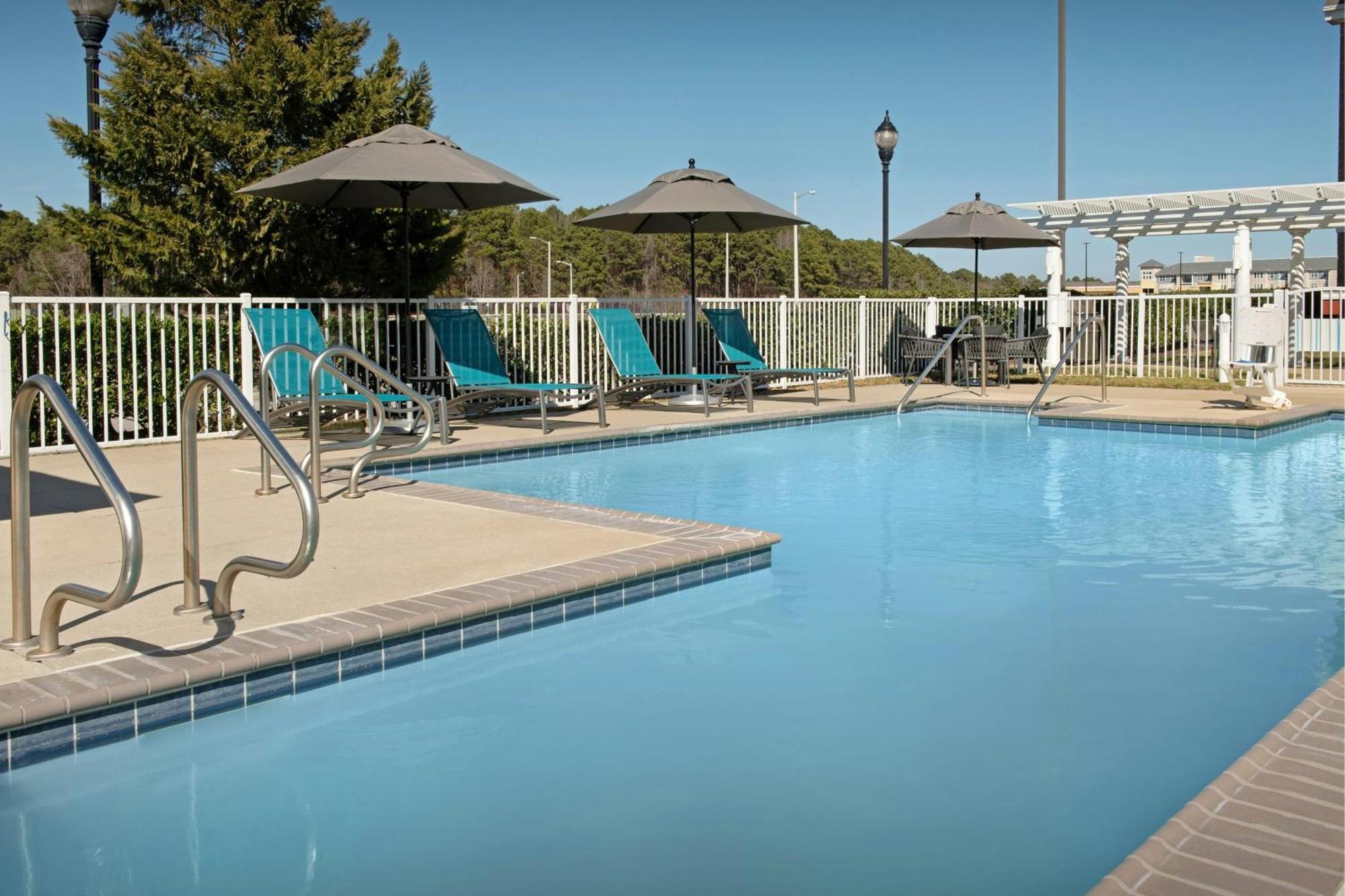 Towneplace Suites Suffolk Chesapeake Экстерьер фото